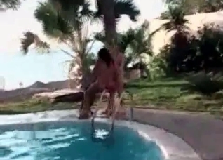 Pool is a great place for the Zoo sex