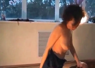 Fast banging with a trained puppy