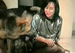 Big ass fucked by a Shepherd