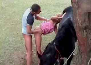 Blonde in the bestial threesome
